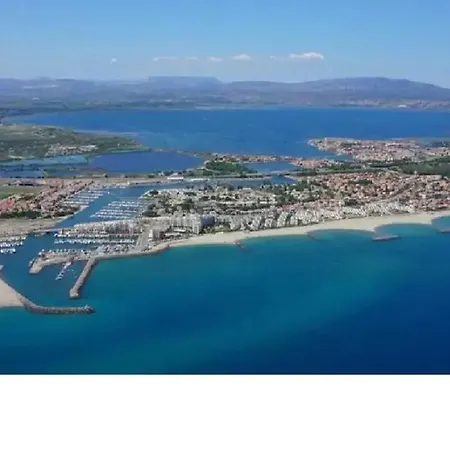 Magnifique Maison Avec Piscine Privee A 300 M D'une Tres Jolie De Sable *