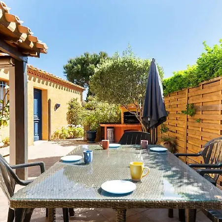 Magnifique Maison Avec Piscine Privee A 300 M D'une Tres Jolie De Sable Vila