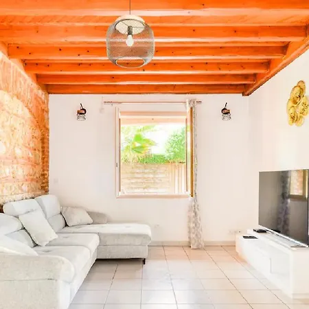 Vila Magnifique Maison Avec Piscine Privee A 300 M D'une Tres Jolie De Sable Le Barcarès