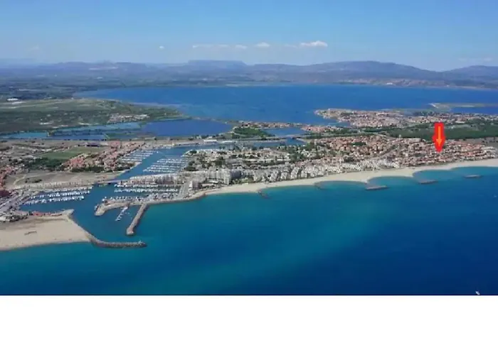 Magnifique Maison Avec Piscine Privee A 300 M D'une Tres Jolie De Sable *